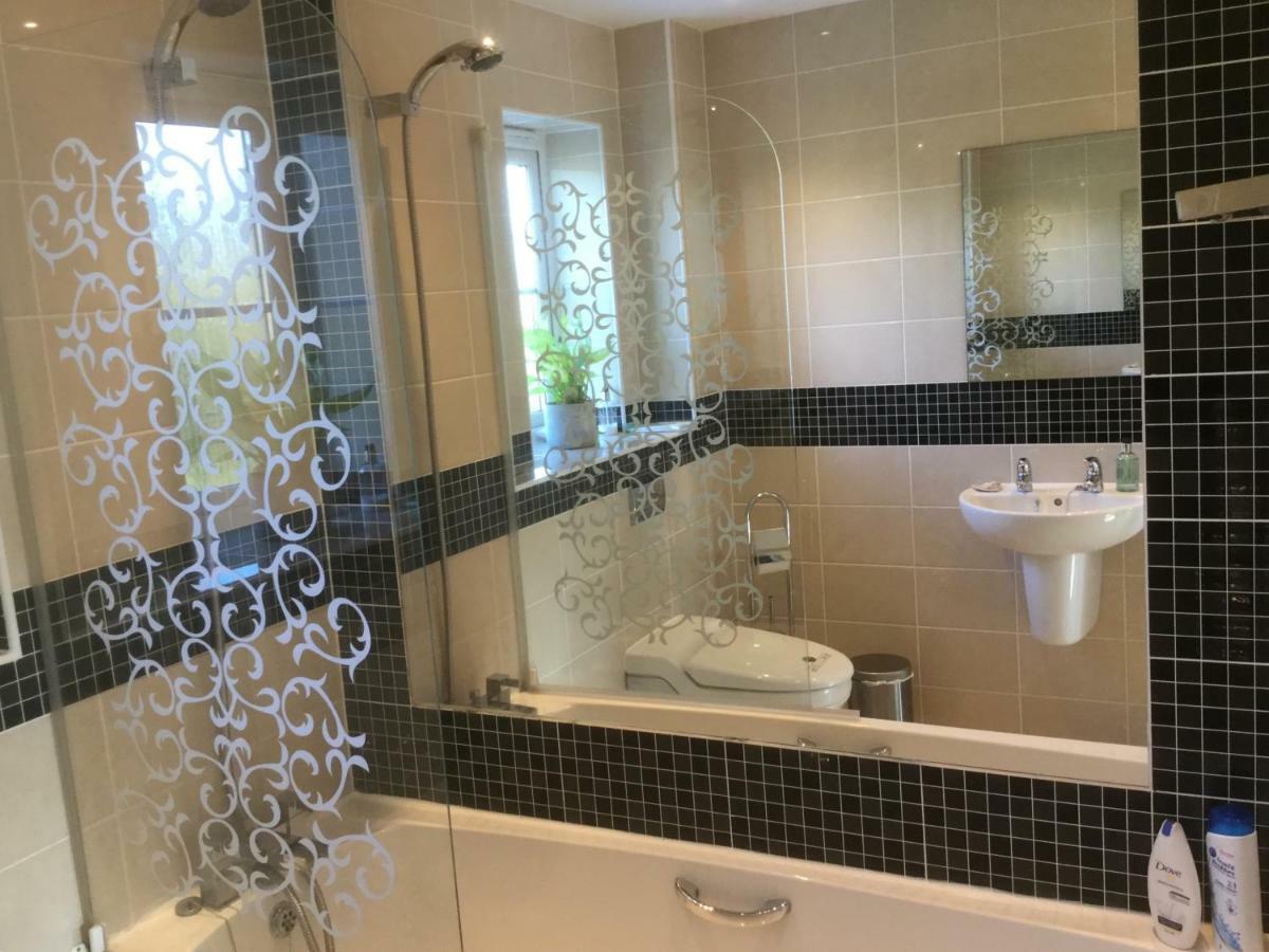 Moon House Bed and Breakfast Witney Εξωτερικό φωτογραφία